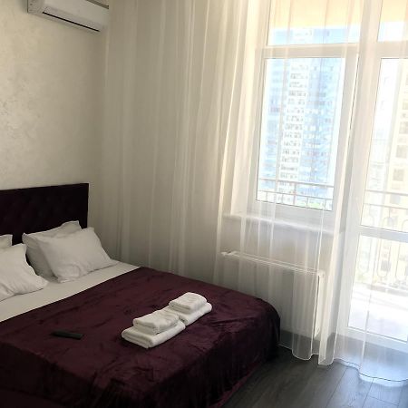 Apartment In Arсadia 2 Bedrooms Odessa Exterior foto